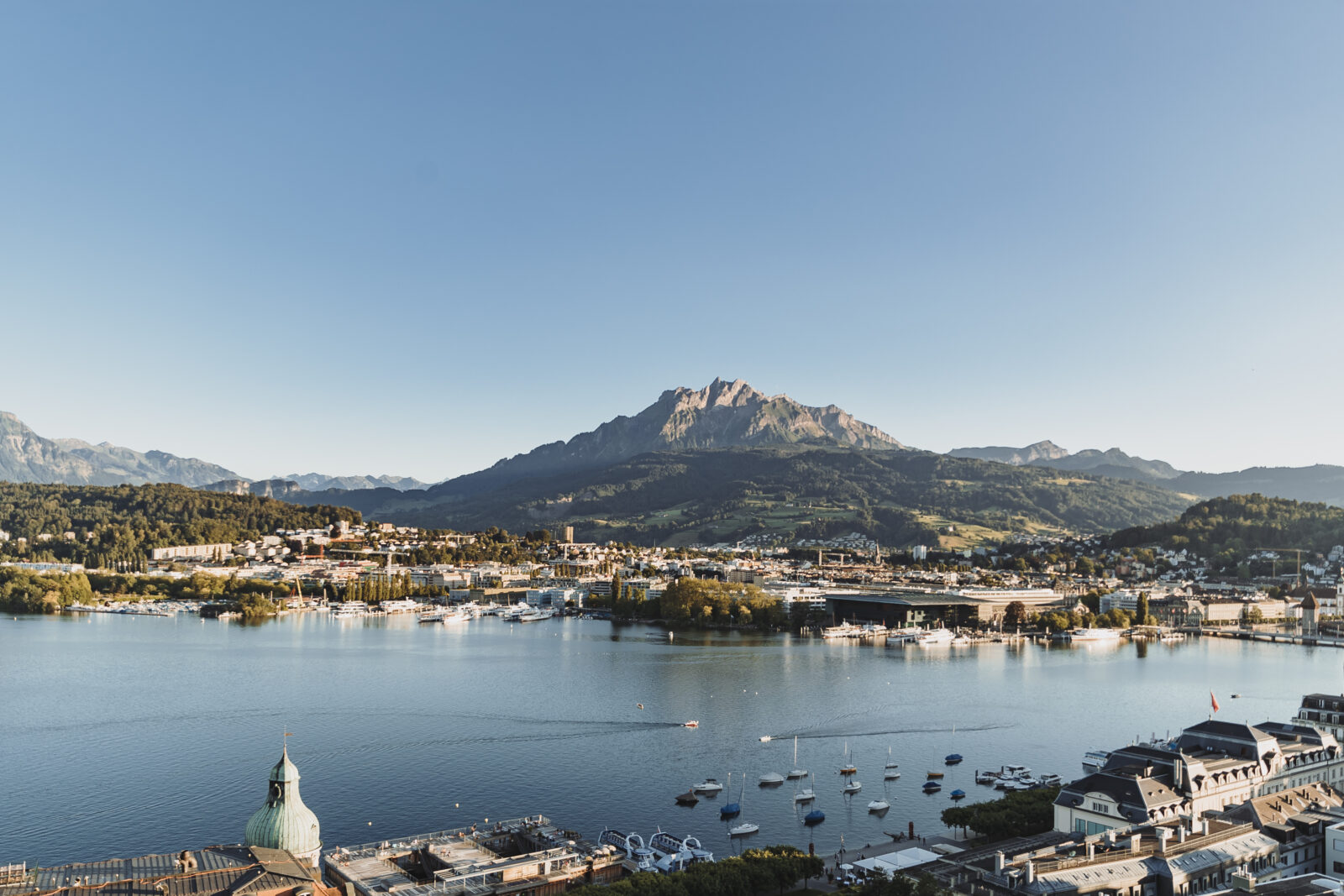 3 Hotel Montana Luzern Stadtsicht 1