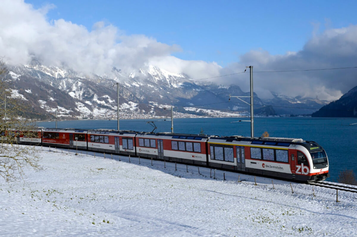 die zentralbahn bietet entspannende fahrten fuer pendler und touristen